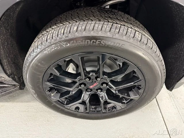 2026 GMC Yukon 5th Gen - Image 4 of 12