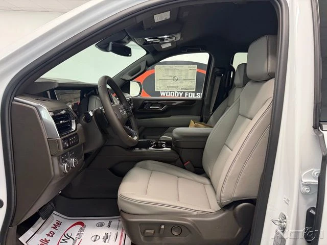 2026 GMC Yukon 5th Gen - Image 11 of 12