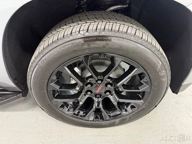 2026 GMC Yukon 5th Gen - Image 4 of 12