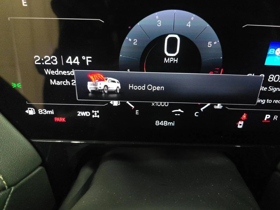 2026 GMC Yukon 5th Gen - Image 7 of 12