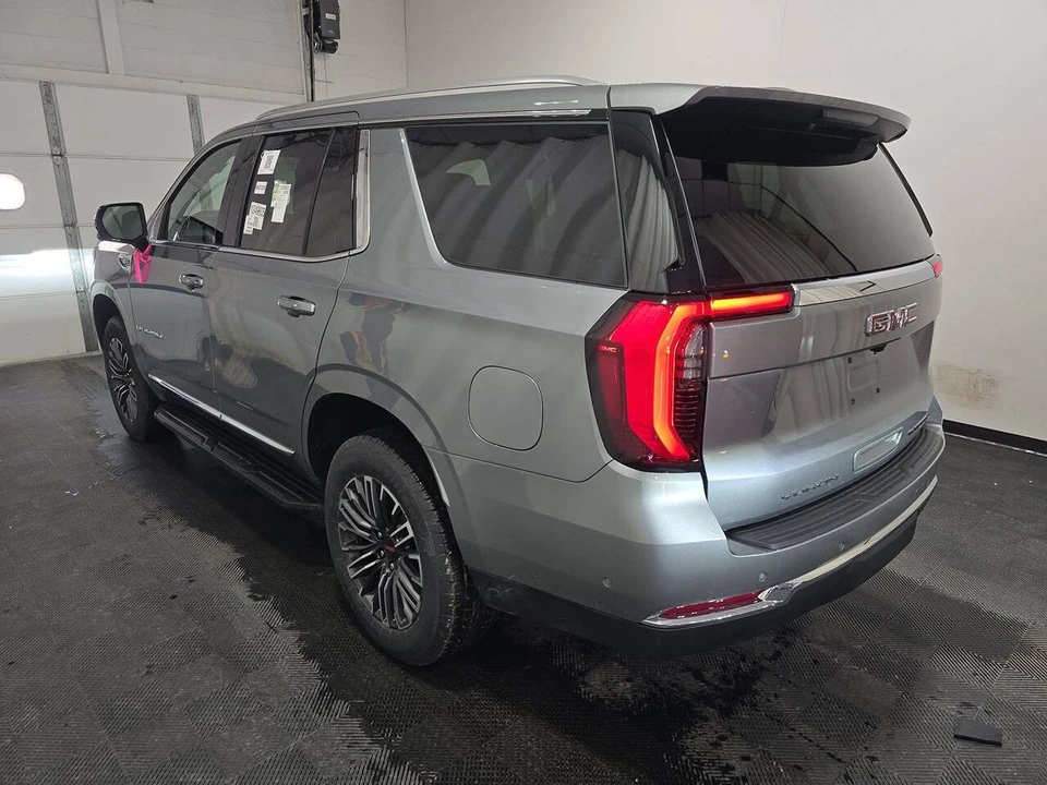 2026 GMC Yukon 5th Gen - Image 2 of 12