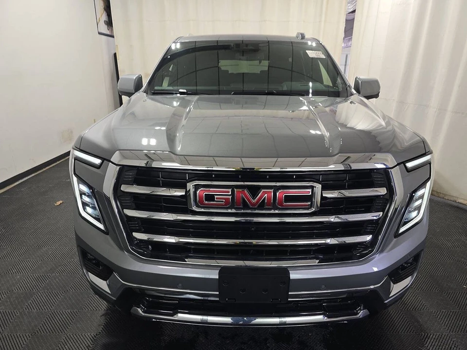 2026 GMC Yukon 5th Gen - Image 6 of 12