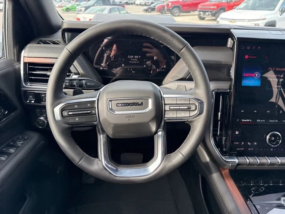 2026 GMC Yukon 5th Gen - Image 16 of 21