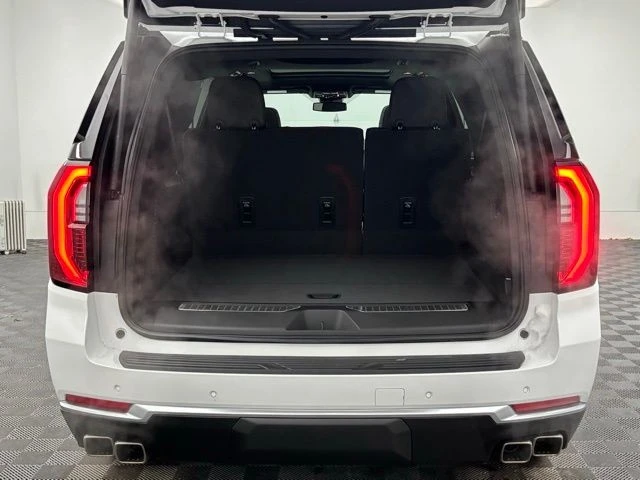 2026 GMC Yukon 5th Gen - Image 10 of 12