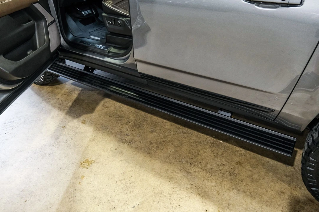 2026 GMC Yukon 5th Gen - Image 9 of 12