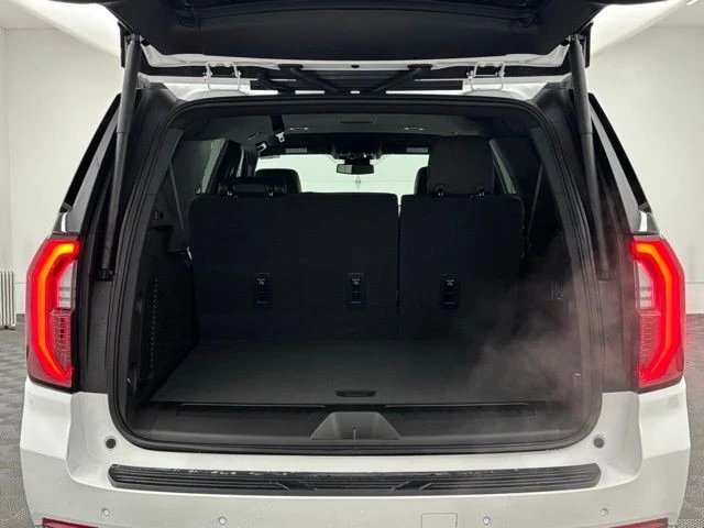 2026 GMC Yukon 5th Gen - Image 9 of 12