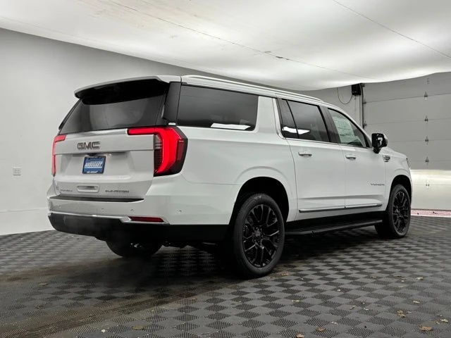 2026 GMC Yukon 5th Gen - Image 7 of 12