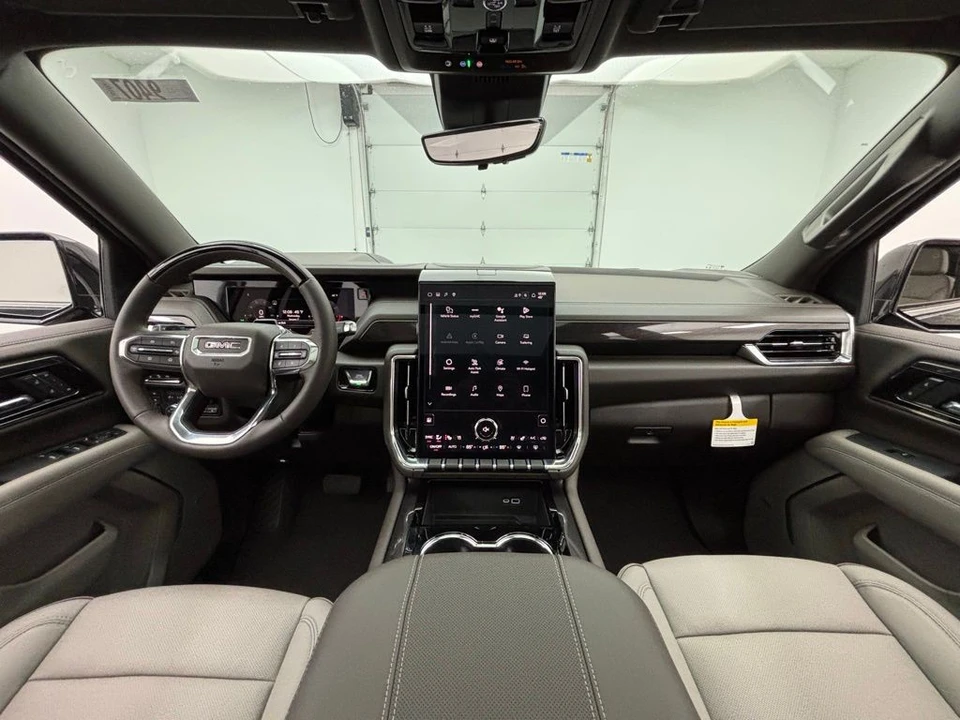 2026 GMC Yukon 5th Gen - Image 2 of 12