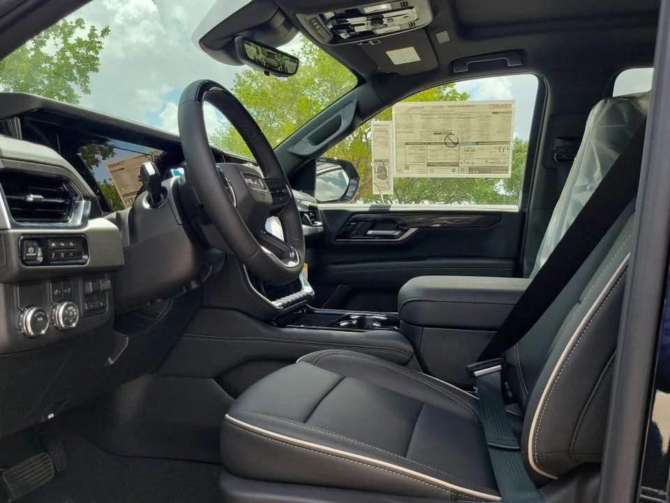 2026 GMC Yukon 5th Gen - Image 7 of 11