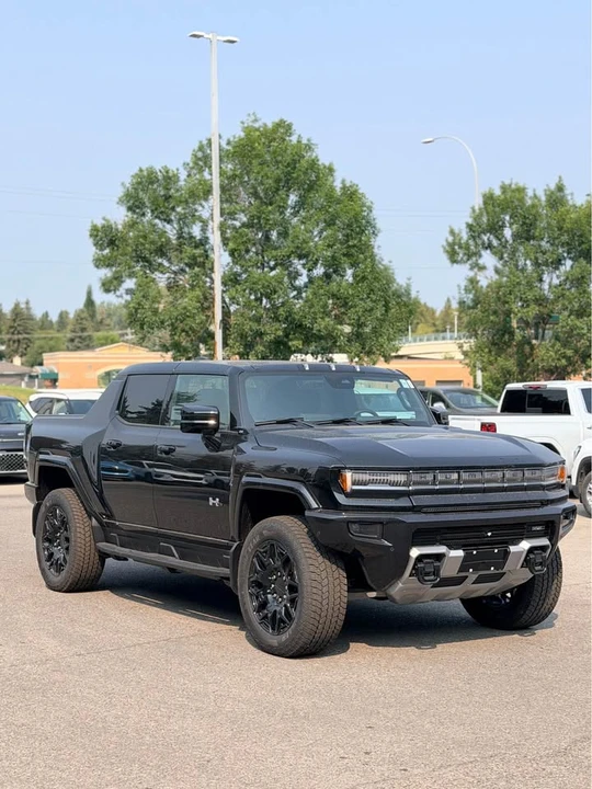2026 GMC Hummer EV - Image 2 of 8