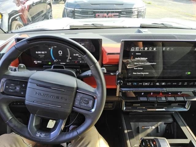 2026 GMC Hummer EV - Image 4 of 20