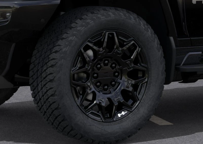 2026 GMC Hummer EV - Image 8 of 9