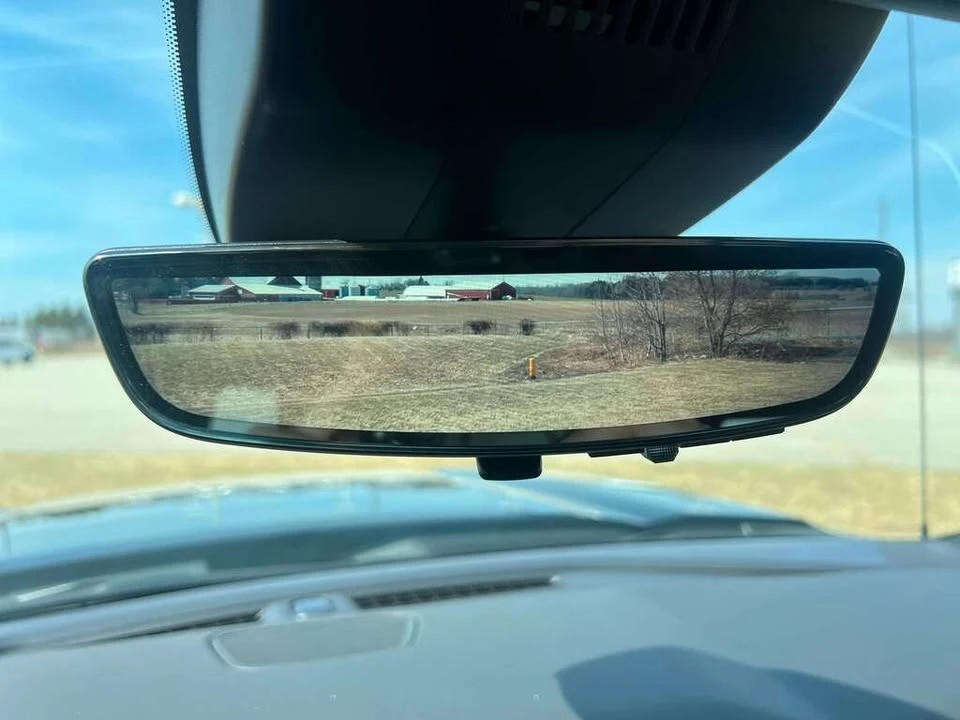 2026 GMC Sierra 5th Gen - Image 9 of 20