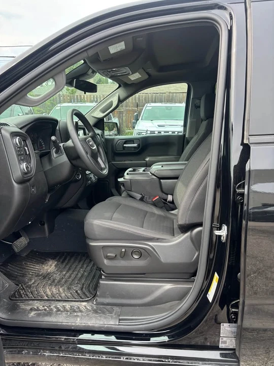 2026 GMC Sierra 5th Gen - Image 6 of 12