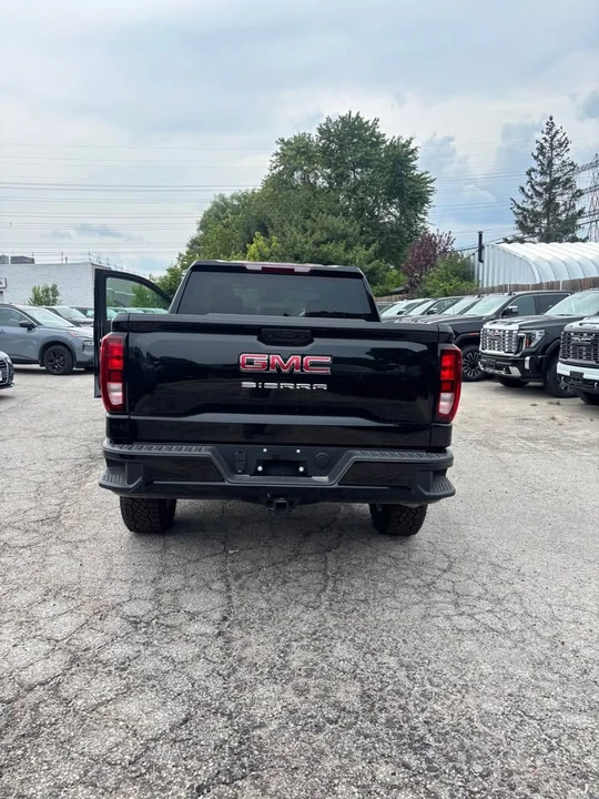 2026 GMC Sierra 5th Gen - Image 4 of 12