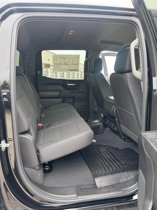 2026 GMC Sierra 5th Gen - Image 10 of 12