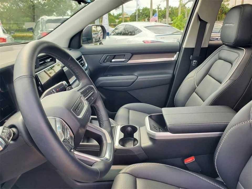 2026 GMC Terrain - Image 10 of 18