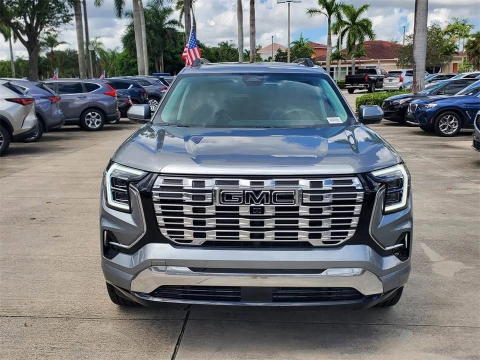 2026 GMC Terrain - Image 2 of 18