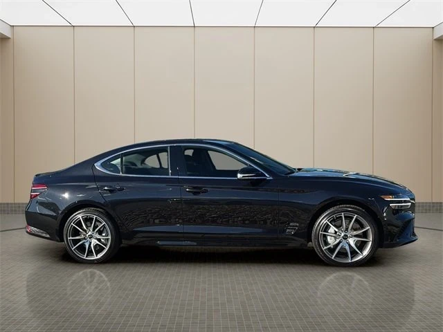 2026 Genesis G70 - Image 6 of 14