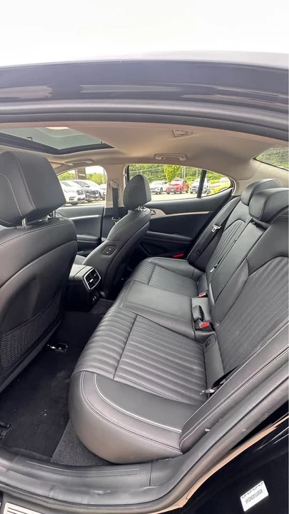2026 Genesis G70 - Image 10 of 11