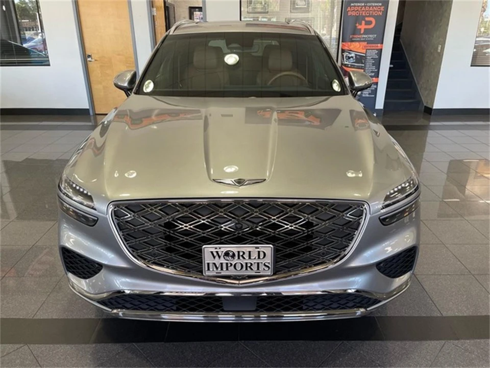 2026 Genesis G70 - Image 9 of 31