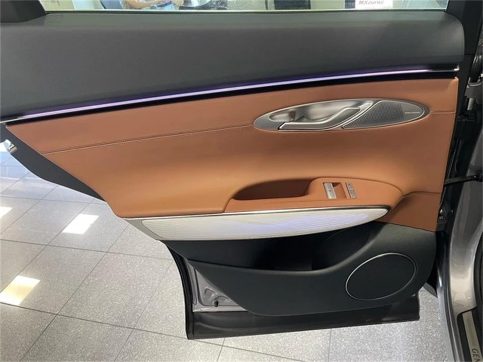2026 Genesis G70 - Image 31 of 31
