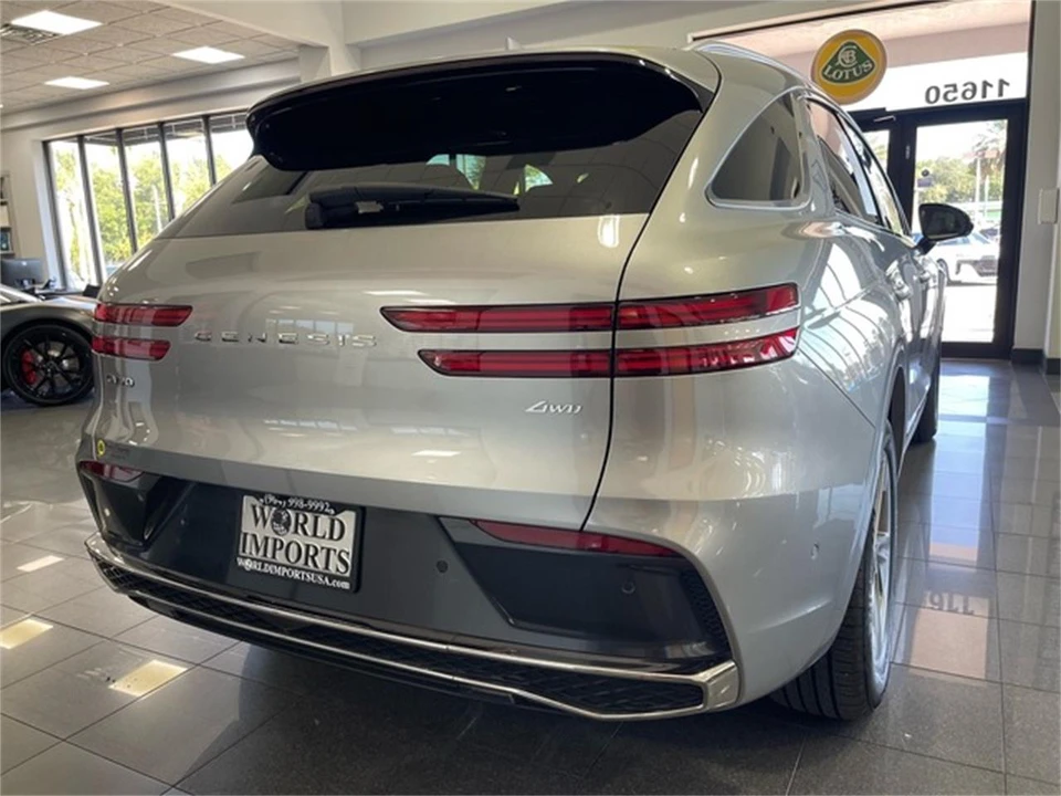 2026 Genesis G70 - Image 18 of 31