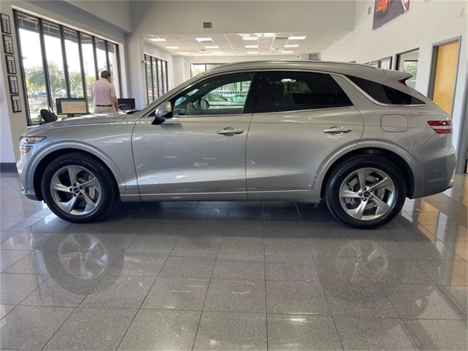 2026 Genesis G70 - Image 2 of 31