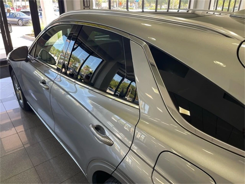 2026 Genesis G70 - Image 14 of 31