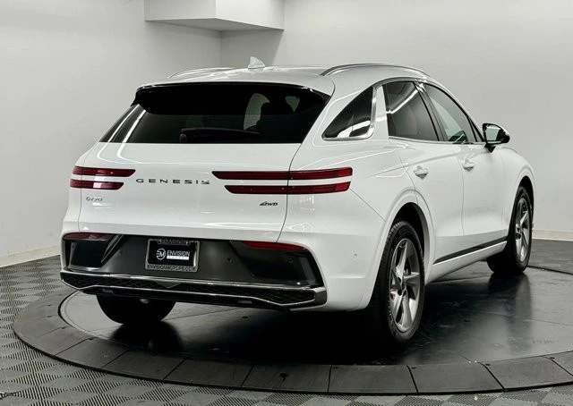 2026 Genesis GV70 - Image 8 of 21