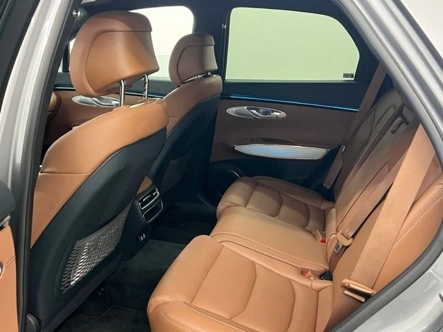2026 Genesis GV70 - Image 11 of 11