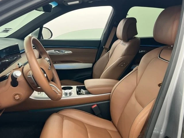 2026 Genesis GV70 - Image 7 of 11