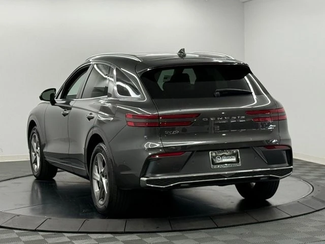 2026 Genesis GV70 - Image 10 of 12