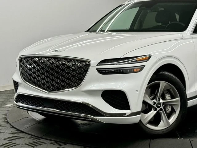 2026 Genesis GV70 - Image 3 of 21