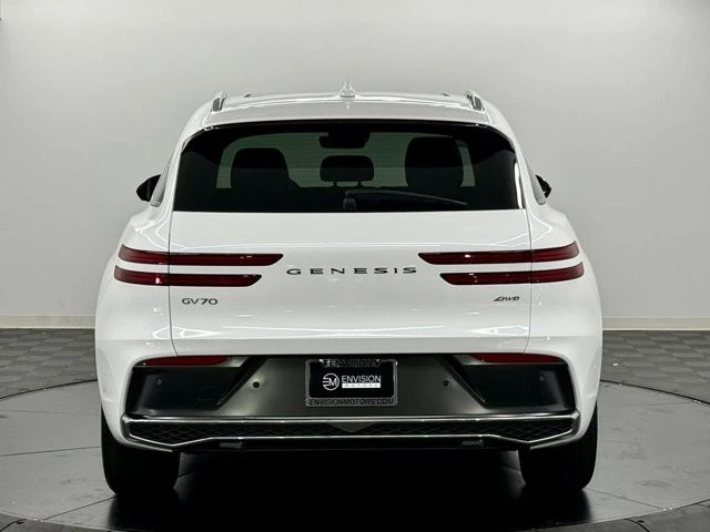 2026 Genesis GV70 - Image 9 of 21