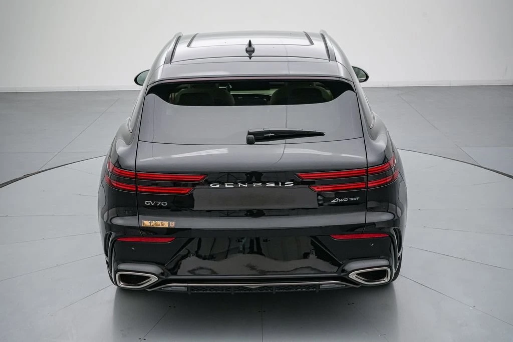 2026 Genesis GV70 - Image 6 of 21