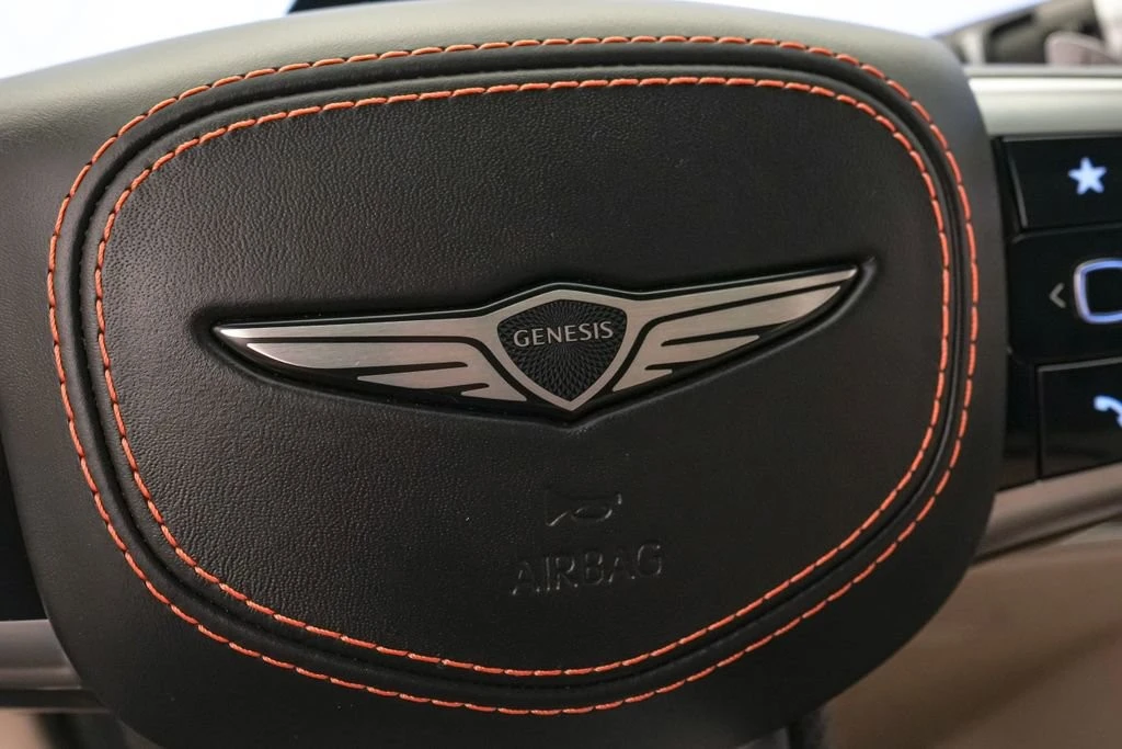 2026 Genesis GV70 - Image 20 of 21