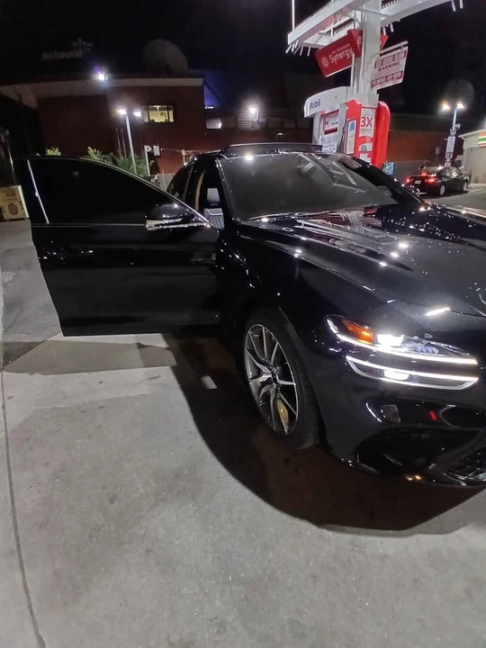 2026 Genesis G70 - Image 4 of 8