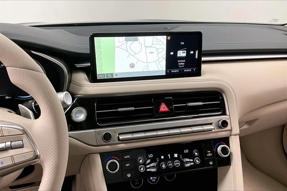 2026 Genesis G70 - Image 5 of 9
