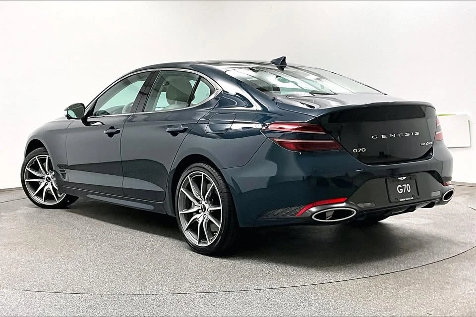 2026 Genesis G70 - Image 3 of 9