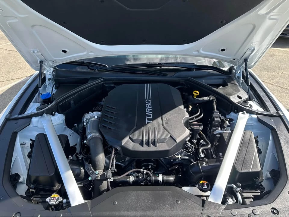 2026 Genesis G70 - Image 19 of 20