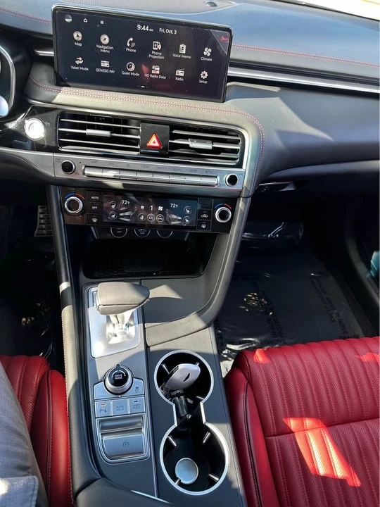 2026 Genesis G70 - Image 11 of 20