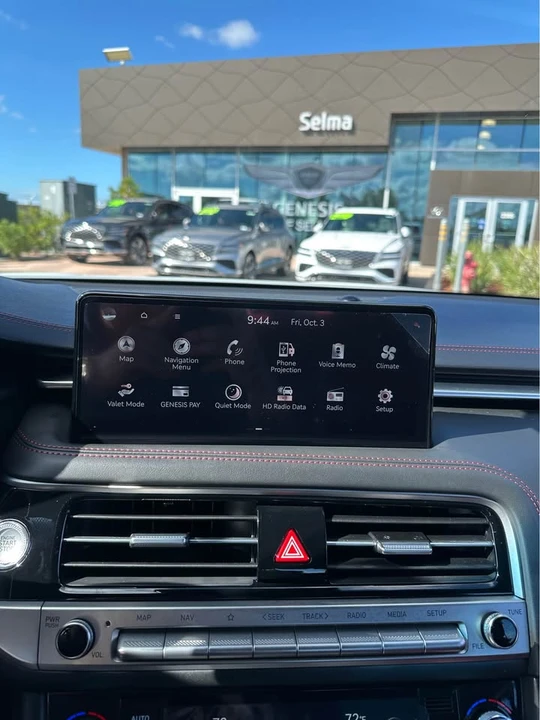 2026 Genesis G70 - Image 9 of 20
