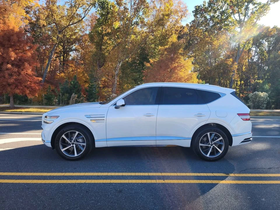 2026 Genesis GV80 - Image 8 of 12