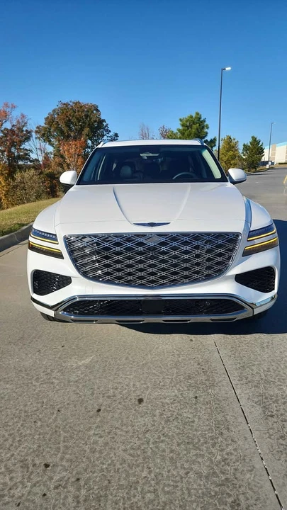 2026 Genesis GV80 - Image 6 of 12