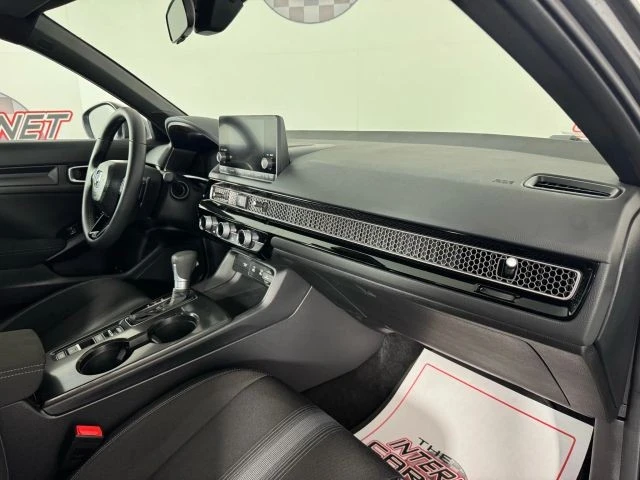 2026 Honda Civic 11th Gen - Image 12 of 21