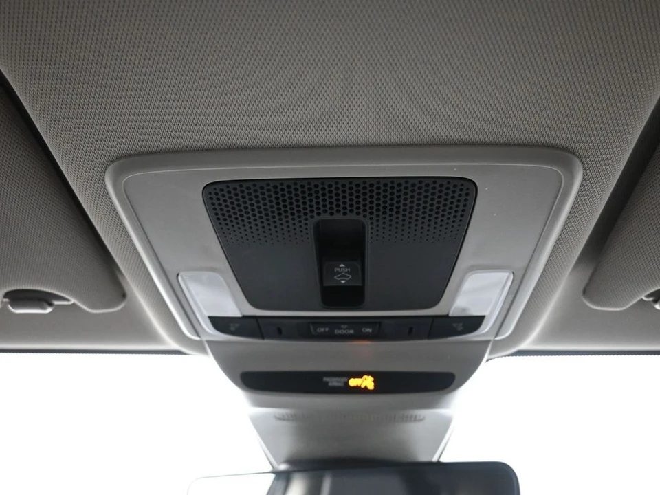 2026 Honda HR-V 3rd Gen - Image 17 of 21