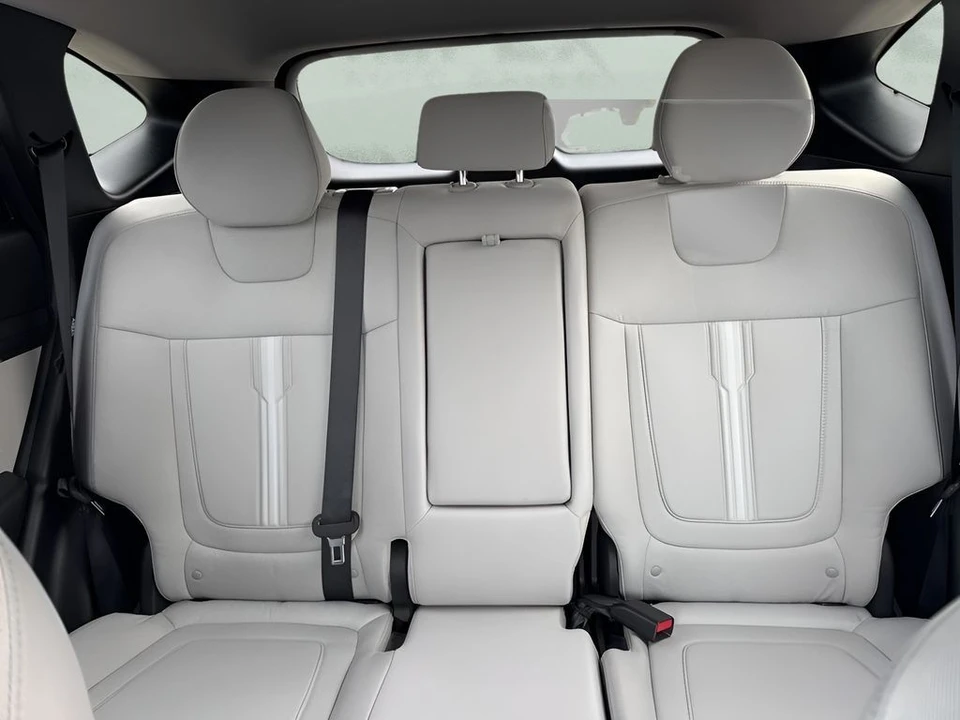 2026 Hyundai Tucson - Image 11 of 21