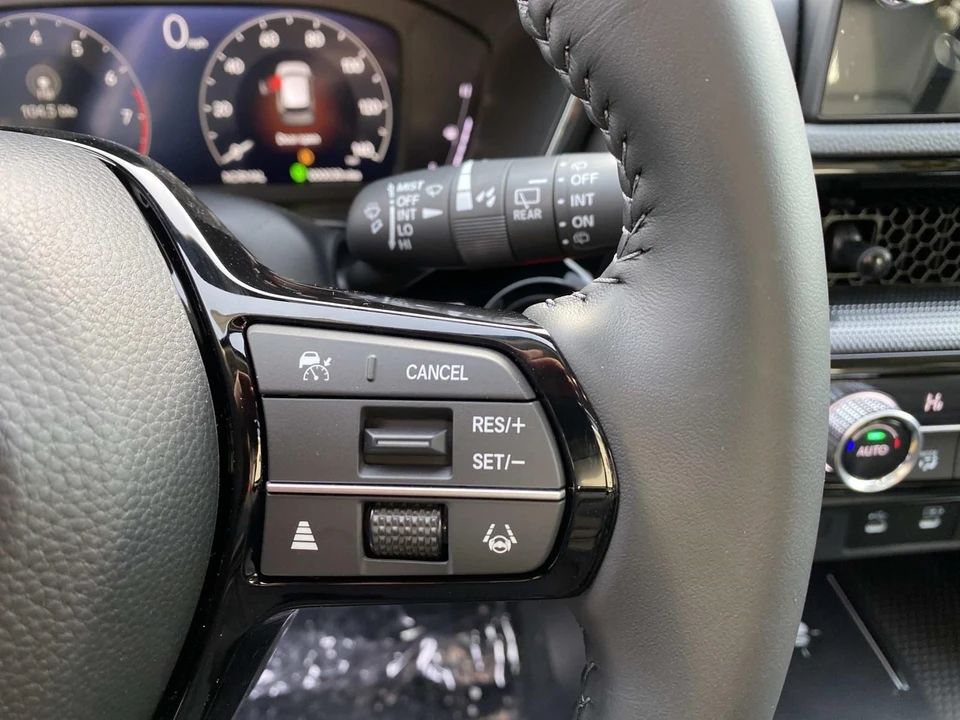 2026 Honda CR-V 6th Gen - Image 16 of 18