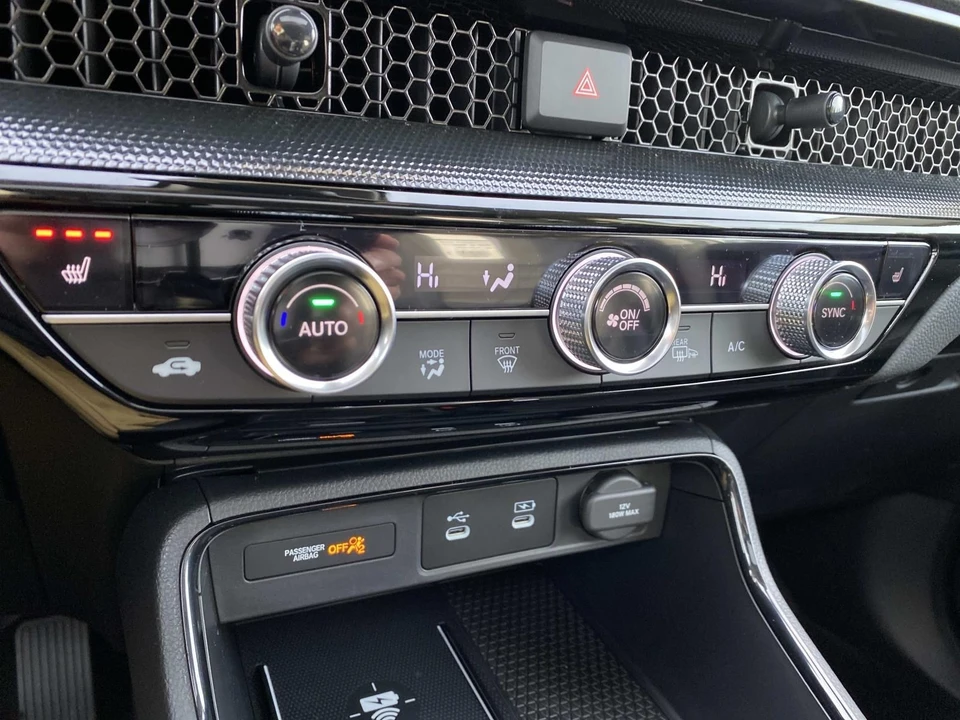 2026 Honda CR-V 6th Gen - Image 14 of 18